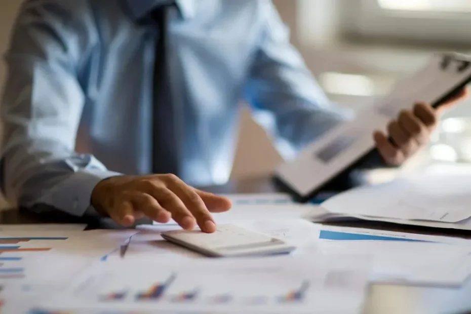 Bakanlıktan 10 ayda 50 bin mükellefe 220 milyarı aşan vergi ve ceza