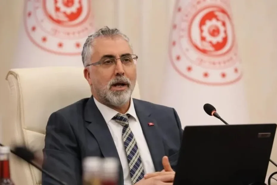 Bakan Işıkhan: İŞKUR Gençlik Programı’na 483 bin 331 başvuru aldık