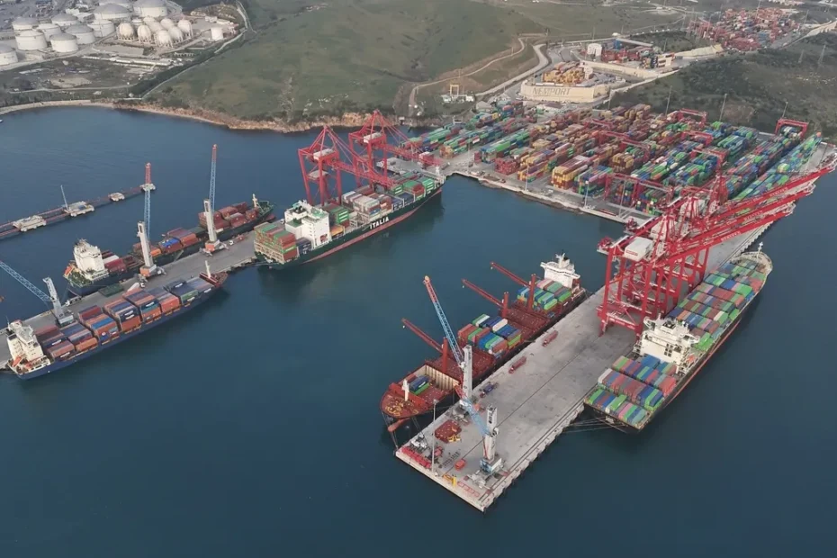 Bakan Uraloğlu açıkladı: Deniz ticaretinde rekor! Elleçlenen yük miktarı 50 milyon tona dayandı