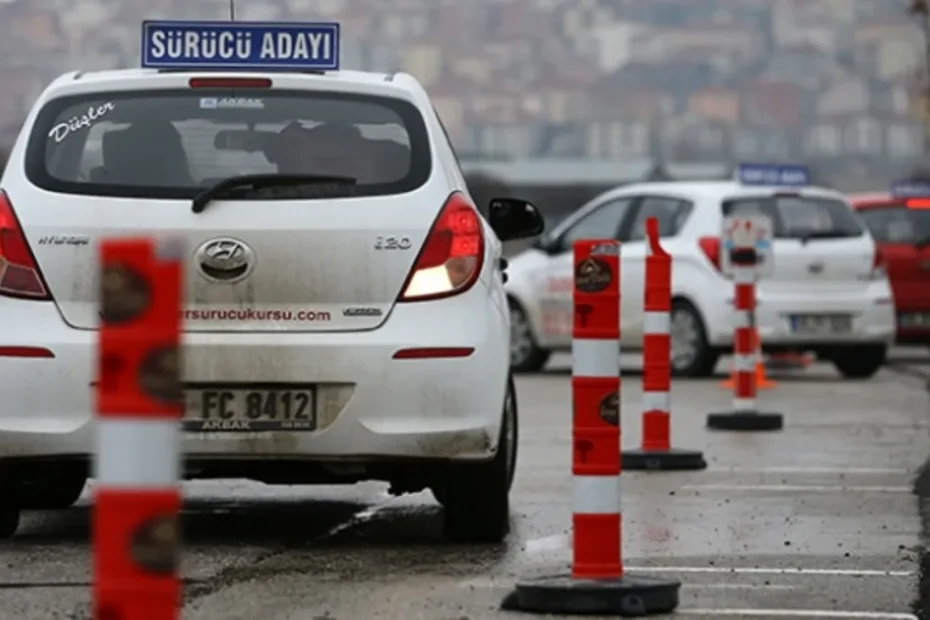 Ehliyet sınavına 'Var' sistemi! Bakanlık çalışma başlattı... "Neden kaldım?" tartışması sona eriyor