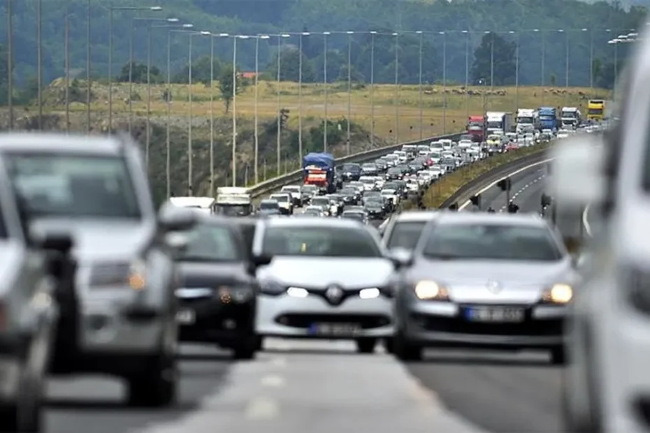 Sakarya'nın 2025'te ürettiği 177 bini aşkın taşıt dünya yollarında