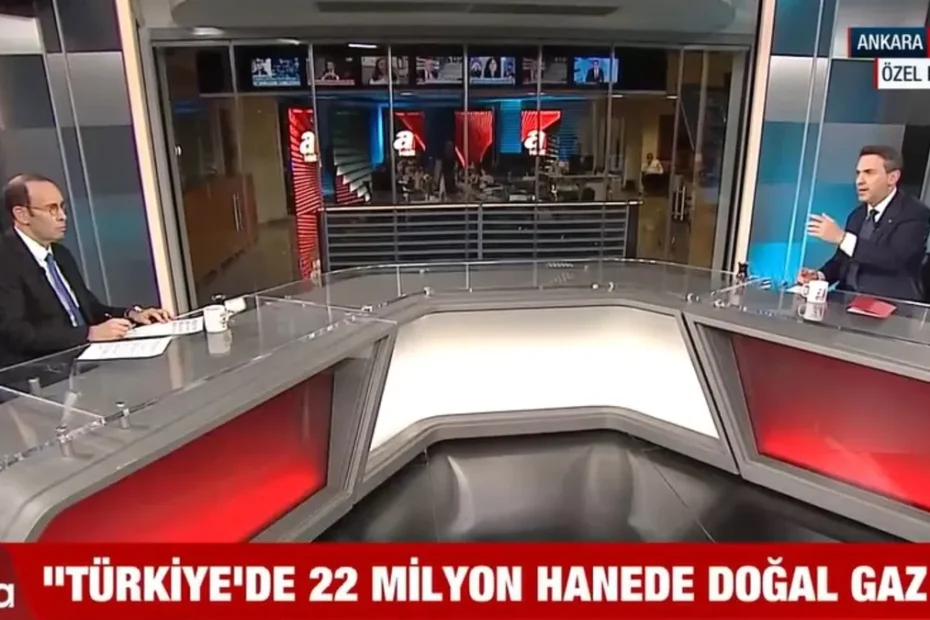 SON DAKİKA: Doğal gaz ve elektriğe zam gelecek mi? Bakan Bayraktar A Haber ekranlarında açıkladı