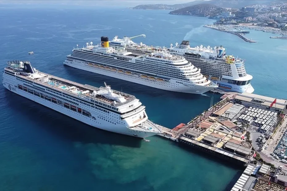 Bakan Uraloğlu açıkladı: Türkiye kruvaziyer turizminde hedef büyüttü: 2028'de 2 bin gemi olacak