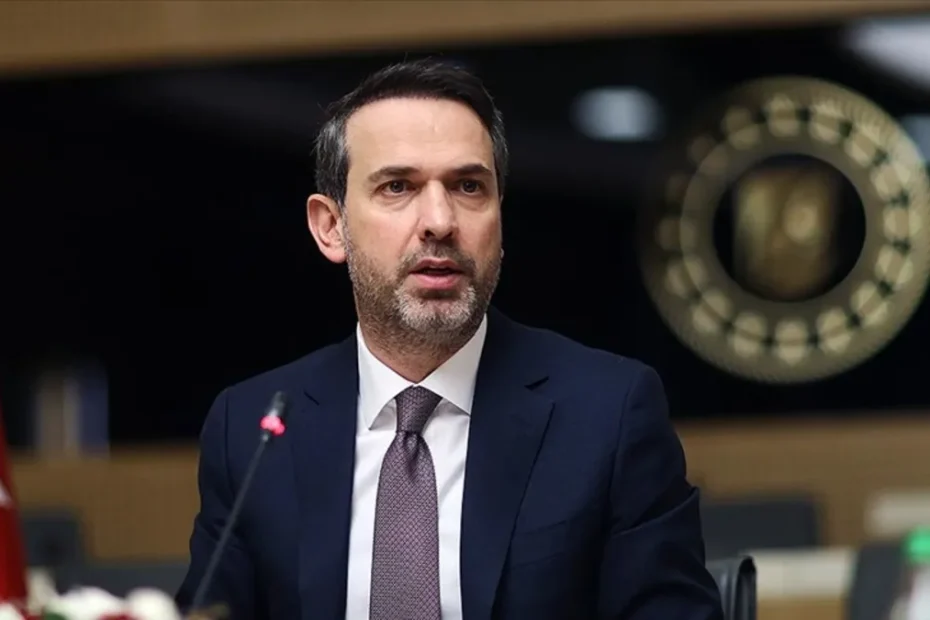 Abdülhamid Han gemisi, yılın ilk keşif sondajına başladı