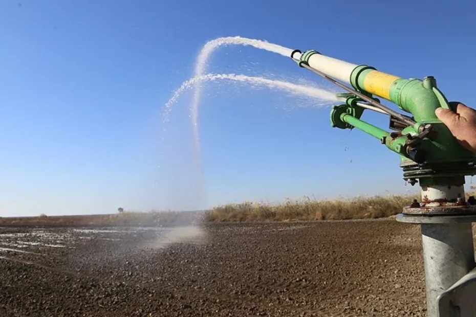81 ilde çiftçiye yeni hibe desteği! Tarlasını doğru sulayana 10 milyon TL, Resmi Gazete'de yayımlandı