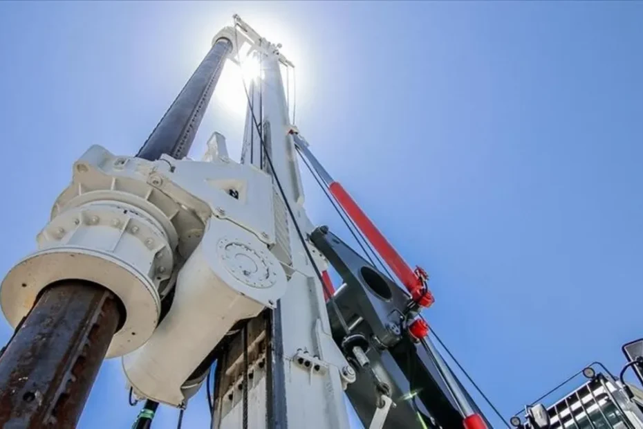 İran'dan Lavan Petrol Rafinerisi açıklaması: 2 ayda eski kapasitesinin yüzde 80'ine ulaşacak