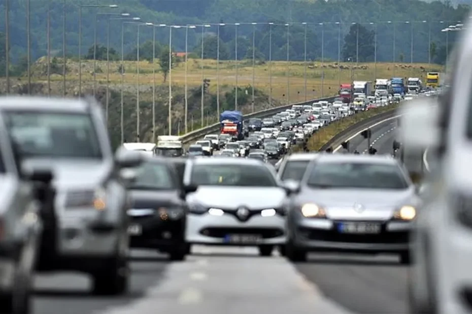 TÜİK açıkladı: Mart'ta 159 bin taşıtın trafiğe kaydı yapıldı