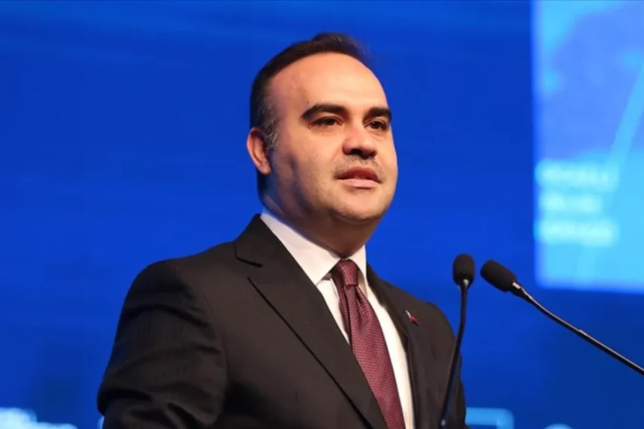 Bakan Kacır: Türk gençliği tam bağımsız ve müreffeh Türkiye’yi kararlılıkla inşa edecek