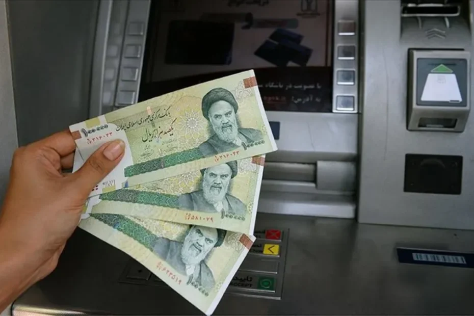 İran'da dolar, tarihi zirveye çıktı