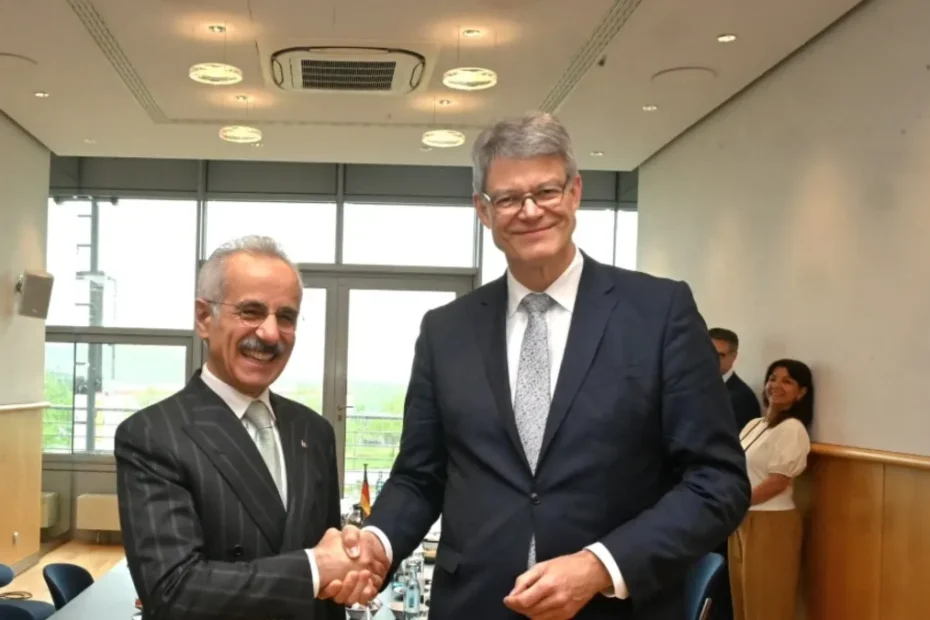 Bakan Uraloğlu, Alman mevkidaşı ile görüştü