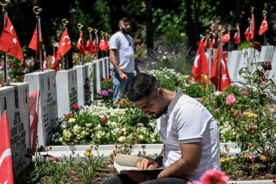 Şehit yakını maaşlarına artış geliyor: AK Parti'den TBMM'de yeni yasa hazırlığı