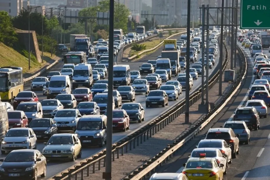 Bayram trafiğine yakın takip… Uraloğlu: Turuncu ekiplerimiz 7/24 sahada