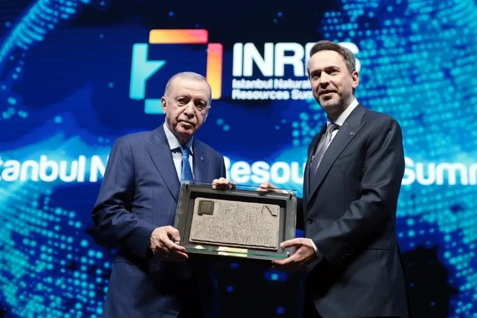 Bakan Bayraktar: Daha güvenli bir gelecek inşa etmek adına İstanbul’da buluşuyoruz