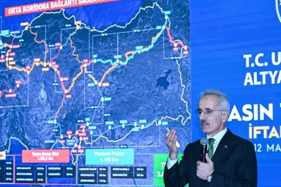 Ankara’ya dev metro hattı geliyor! Bakan Uraloğlu Esenboğa Havalimanı Metro Hattı için tarih verdi