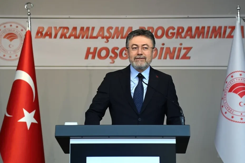 Bakan Yumaklı orman yangınlarına karşı sorumluluğu herkese baştan hatırlattı