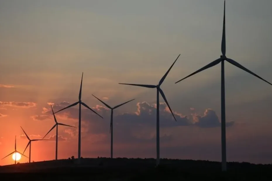 Yenilenebilir enerji kurulu gücü 2030 hedefinin yarısına yaklaştı